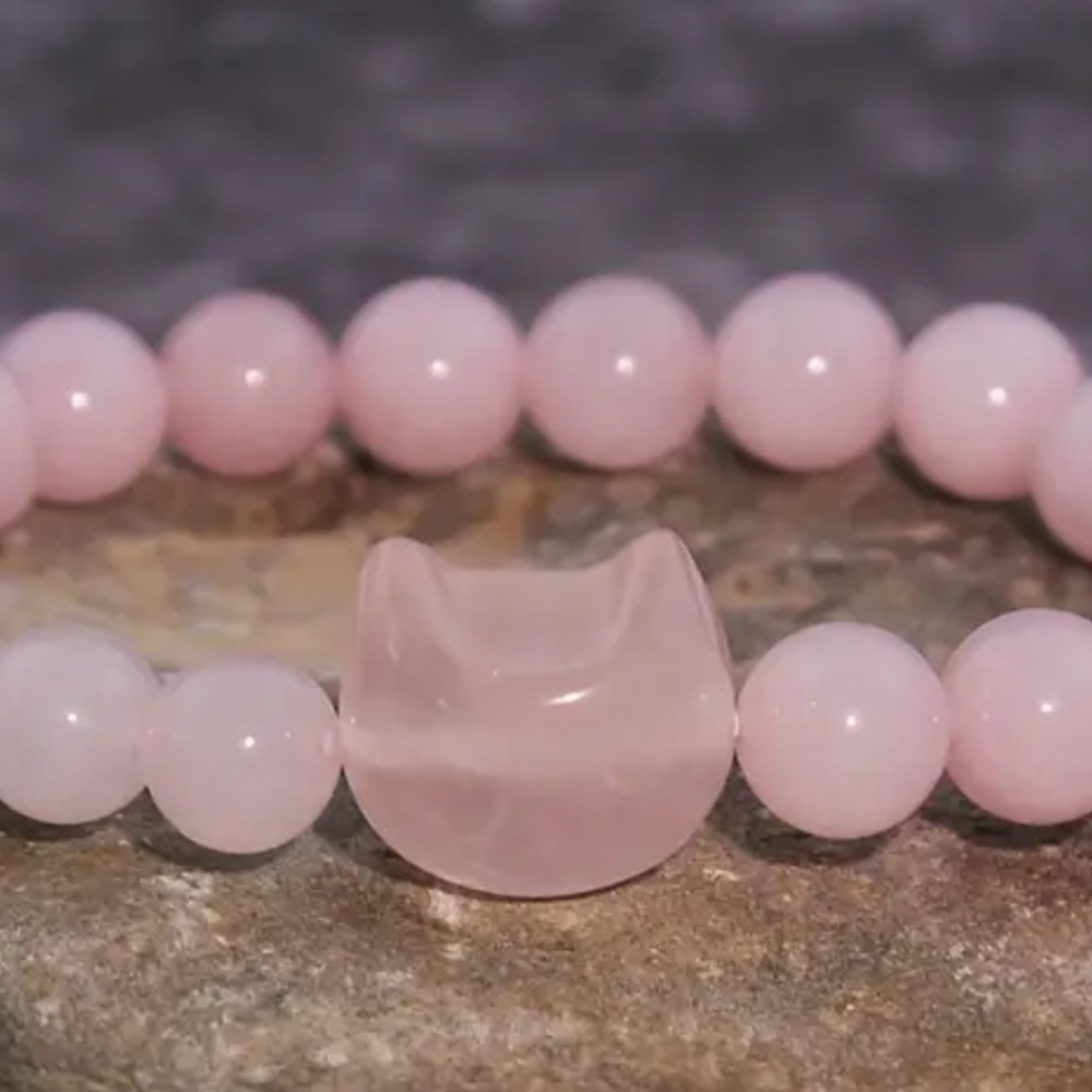 Cat gemstone bracelet